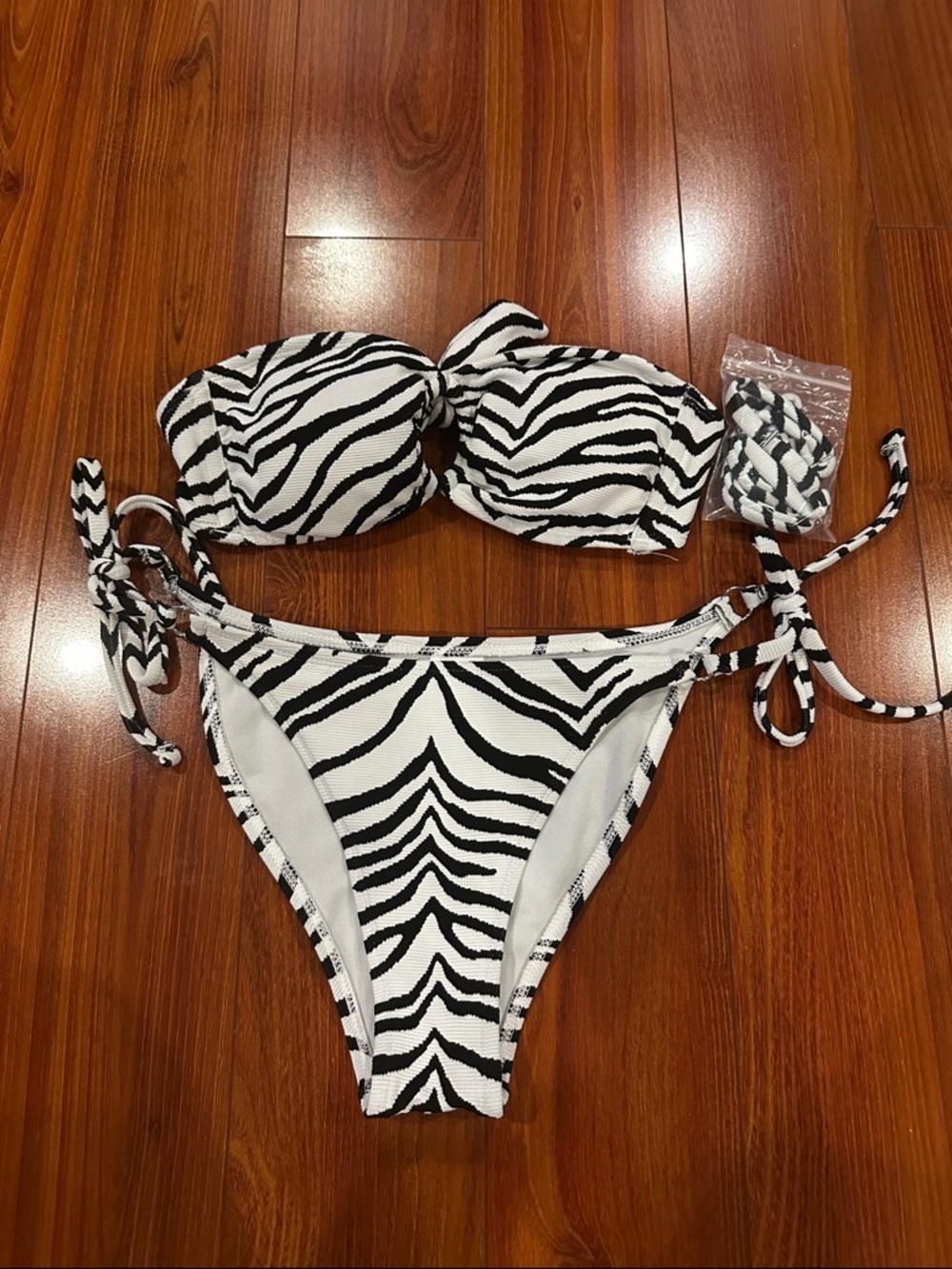 Wild Fable Strapless Bikini